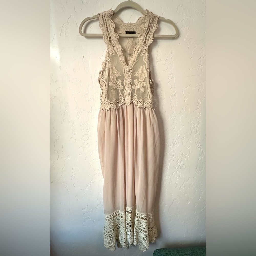 Audrey lace dress new without tags. Size small